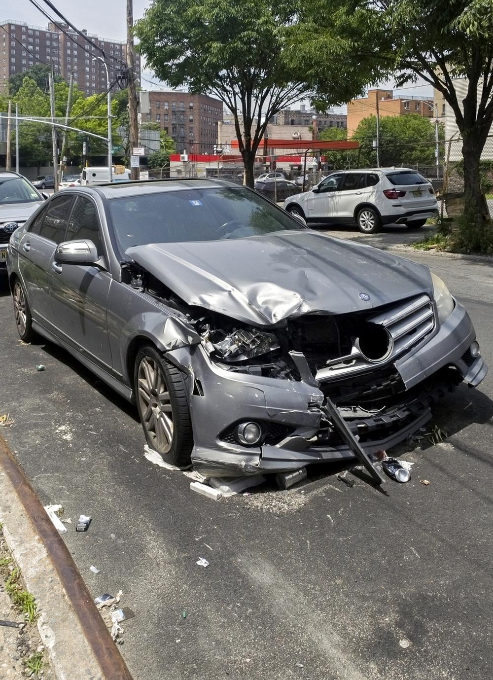 car-accident-attorneys-boston-ma image of a mercedes that has just been in an accident, Boston, MA